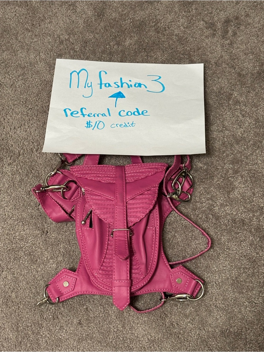 ***HOLD*** Hot Pink Leather Hip Harness Bag - Picture 3 of 8